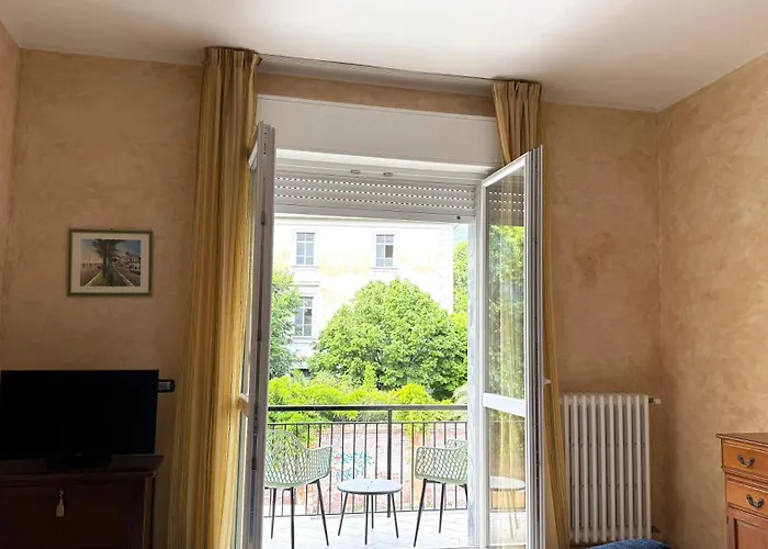 Kennedy 2 Lejlighed *